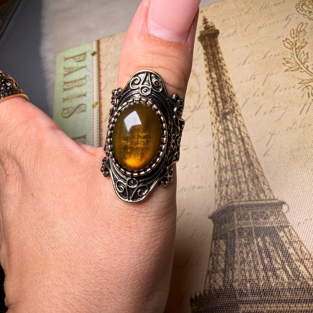 Vintage Style Amber Ring